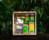 Gift box medium {Chia Seed,Peanut butter creamy,Mustard Honey,Black seed oil  (Small),Red Chili Flakes & Crushed Black Pepper}